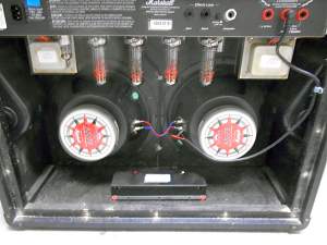 Click image for larger version. 

Name:	Amp Insides_resized.jpg 
Views:	504 
Size:	252.7 KB 
ID:	12826