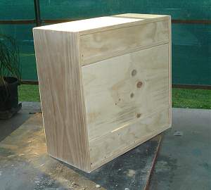 Click image for larger version. 

Name:	cab-back.jpg 
Views:	618 
Size:	55.0 KB 
ID:	13099