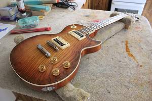 Click image for larger version. 

Name:	5_strings_1.jpg 
Views:	180 
Size:	67.0 KB 
ID:	1336