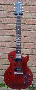 Click image for larger version. 

Name:	2014 Gibson Melody Maker Les Paul small.jpg 
Views:	233 
Size:	325.4 KB 
ID:	14846