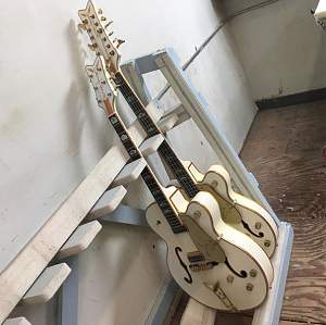 Click image for larger version. 

Name:	12 string bass.jpg 
Views:	315 
Size:	250.8 KB 
ID:	15708