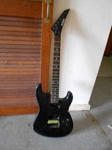 Click image for larger version. 

Name:	80's Superstrat_resized.jpg 
Views:	410 
Size:	203.2 KB 
ID:	15755