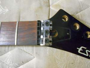 Click image for larger version. 

Name:	String Lock_resized.jpg 
Views:	223 
Size:	199.6 KB 
ID:	15771