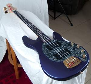 Click image for larger version. 

Name:	Finish-Bass-01.jpg 
Views:	349 
Size:	55.2 KB 
ID:	1586