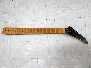 Click image for larger version. 

Name:	Charvel Neck_resized.jpg 
Views:	261 
Size:	259.1 KB 
ID:	15861