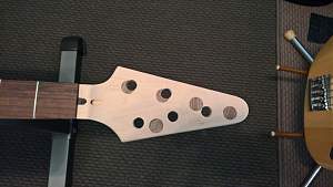 Click image for larger version. 

Name:	HeadStock08.jpg 
Views:	628 
Size:	230.8 KB 
ID:	16311