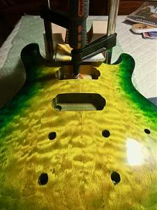 Click image for larger version. 

Name:	Neck glueing - 2.jpg 
Views:	247 
Size:	122.8 KB 
ID:	16416