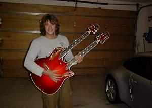Click image for larger version. 

Name:	Richie-Samboras-Ovation-Double-Neck1.jpg 
Views:	421 
Size:	182.9 KB 
ID:	16575