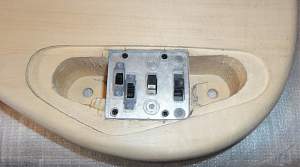 Click image for larger version. 

Name:	YB_4_007_recessing_switches_3.jpg 
Views:	472 
Size:	156.4 KB 
ID:	16912