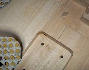Click image for larger version. 

Name:	YB_4_071_neck_pocket_tweak_1.jpg 
Views:	204 
Size:	162.1 KB 
ID:	16975