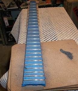Click image for larger version. 

Name:	YB_4_113_fret_level_4.jpg 
Views:	137 
Size:	306.1 KB 
ID:	17017