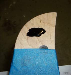 Click image for larger version. 

Name:	YB_4_137_headstock_inlay_15.jpg 
Views:	184 
Size:	191.4 KB 
ID:	17039