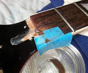 Click image for larger version. 

Name:	13_MPG_300WR_fretboard_holes_2.jpg 
Views:	587 
Size:	244.0 KB 
ID:	17566