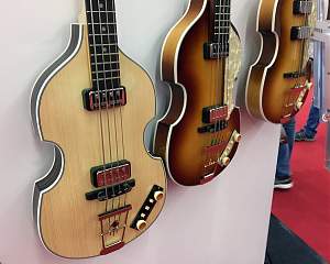 Click image for larger version. 

Name:	0504Messe.jpg 
Views:	254 
Size:	297.7 KB 
ID:	18942