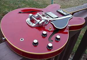 Click image for larger version. 

Name:	335 and B5.jpg 
Views:	380 
Size:	118.1 KB 
ID:	19434