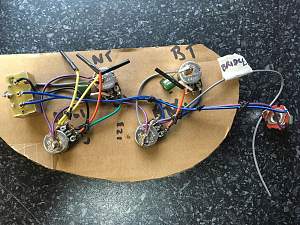 Click image for larger version. 

Name:	wiring.jpg 
Views:	640 
Size:	410.4 KB 
ID:	22072