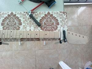 Click image for larger version. 

Name:	001-Headstock Shaping.jpg 
Views:	298 
Size:	60.3 KB 
ID:	2328