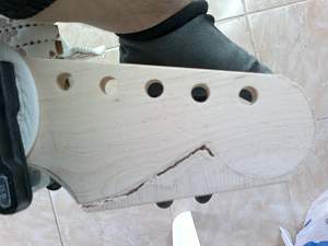 Click image for larger version. 

Name:	003-Headstock Shaping.jpg 
Views:	306 
Size:	32.0 KB 
ID:	2329