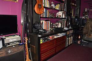 Click image for larger version. 

Name:	cave1.jpg 
Views:	197 
Size:	385.0 KB 
ID:	24099