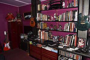 Click image for larger version. 

Name:	cave2.jpg 
Views:	191 
Size:	410.4 KB 
ID:	24101