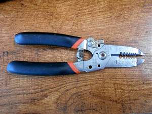 Click image for larger version. 

Name:	Wire Stripper_resized.jpg 
Views:	653 
Size:	311.6 KB 
ID:	24653