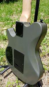 Click image for larger version. 

Name:	Haxisfinalback2.jpg 
Views:	655 
Size:	68.2 KB 
ID:	26869