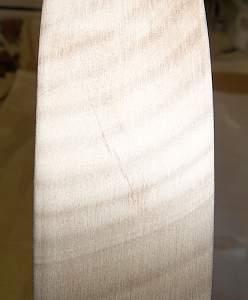 Click image for larger version. 

Name:	JR_1M_cracks_06.jpg 
Views:	359 
Size:	55.6 KB 
ID:	2769