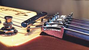 Click image for larger version. 

Name:	retaining bar.jpg 
Views:	681 
Size:	205.1 KB 
ID:	28018