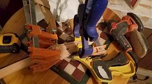 Click image for larger version. 

Name:	gluing-headstock.jpg 
Views:	238 
Size:	89.8 KB 
ID:	28277
