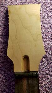 Click image for larger version. 

Name:	gluing-headstock-rough.jpg 
Views:	248 
Size:	84.4 KB 
ID:	28278