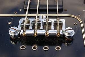 Click image for larger version. 

Name:	Gibson-Ripper-Bass-00158218--(16).jpeg 
Views:	274 
Size:	22.7 KB 
ID:	28828