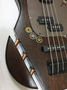 Click image for larger version. 

Name:	Steampunk Bass modification.jpg 
Views:	408 
Size:	197.1 KB 
ID:	33906