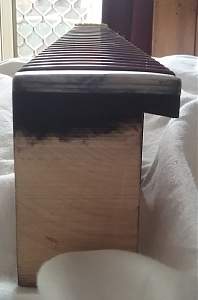 Click image for larger version. 

Name:	20200319_114327_#46_sanded_frets_alignment_#1.jpg 
Views:	412 
Size:	359.6 KB 
ID:	34165