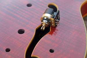 Click image for larger version. 

Name:	pot 2 small.jpg 
Views:	245 
Size:	656.7 KB 
ID:	34645