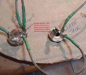 Click image for larger version. 

Name:	20200422_173605_#6_bridge_vol_pot_out_jack.jpg 
Views:	386 
Size:	516.5 KB 
ID:	34650