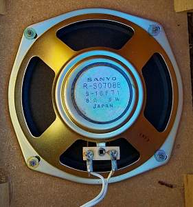 Click image for larger version. 

Name:	02_6inch 5watt should be OK to start.jpg 
Views:	385 
Size:	121.9 KB 
ID:	35370