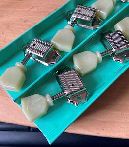 Click image for larger version. 

Name:	Klusons.jpg 
Views:	137 
Size:	676.3 KB 
ID:	36915