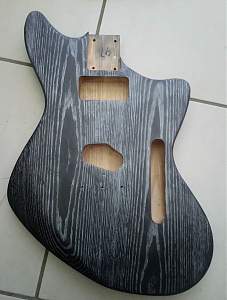 Click image for larger version. 

Name:	front finished.JPG 
Views:	392 
Size:	195.9 KB 
ID:	37884
