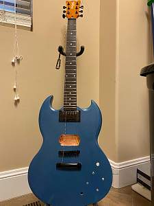 Click image for larger version. 

Name:	blueFront2.jpg 
Views:	448 
Size:	88.6 KB 
ID:	39064