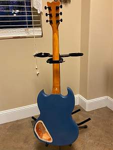 Click image for larger version. 

Name:	BlueBack1.jpg 
Views:	430 
Size:	97.0 KB 
ID:	39066