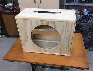Click image for larger version. 

Name:	Cab w baffle.jpg 
Views:	317 
Size:	204.2 KB 
ID:	41198