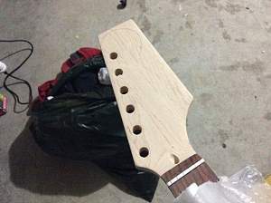 Click image for larger version. 

Name:	headstock 01.jpg 
Views:	344 
Size:	66.1 KB 
ID:	437
