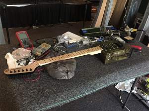 Click image for larger version. 

Name:	AmmoBox_Guitar_01_pitbull.jpg 
Views:	1509 
Size:	746.8 KB 
ID:	43854