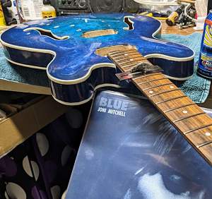 Click image for larger version. 

Name:	glossguitar.jpg 
Views:	551 
Size:	79.5 KB 
ID:	44142
