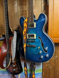 Click image for larger version. 

Name:	Growling.jpg 
Views:	529 
Size:	737.3 KB 
ID:	44640