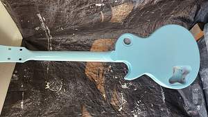 Click image for larger version. 

Name:	daphne blu.jpg 
Views:	697 
Size:	336.7 KB 
ID:	44661