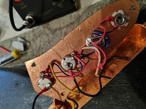 Click image for larger version. 

Name:	complete resolder pots.jpg 
Views:	499 
Size:	108.8 KB 
ID:	44710