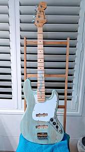 Click image for larger version. 

Name:	J-Bass Front_2.jpg 
Views:	2333 
Size:	177.0 KB 
ID:	45024
