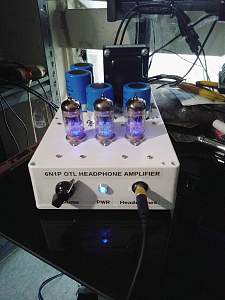 Click image for larger version. 

Name:	OTL Headphone Amp_Working_resized.jpg 
Views:	737 
Size:	191.7 KB 
ID:	45163