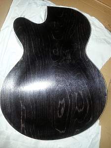 Click image for larger version. 

Name:	oiled back.jpg 
Views:	365 
Size:	896.8 KB 
ID:	5882